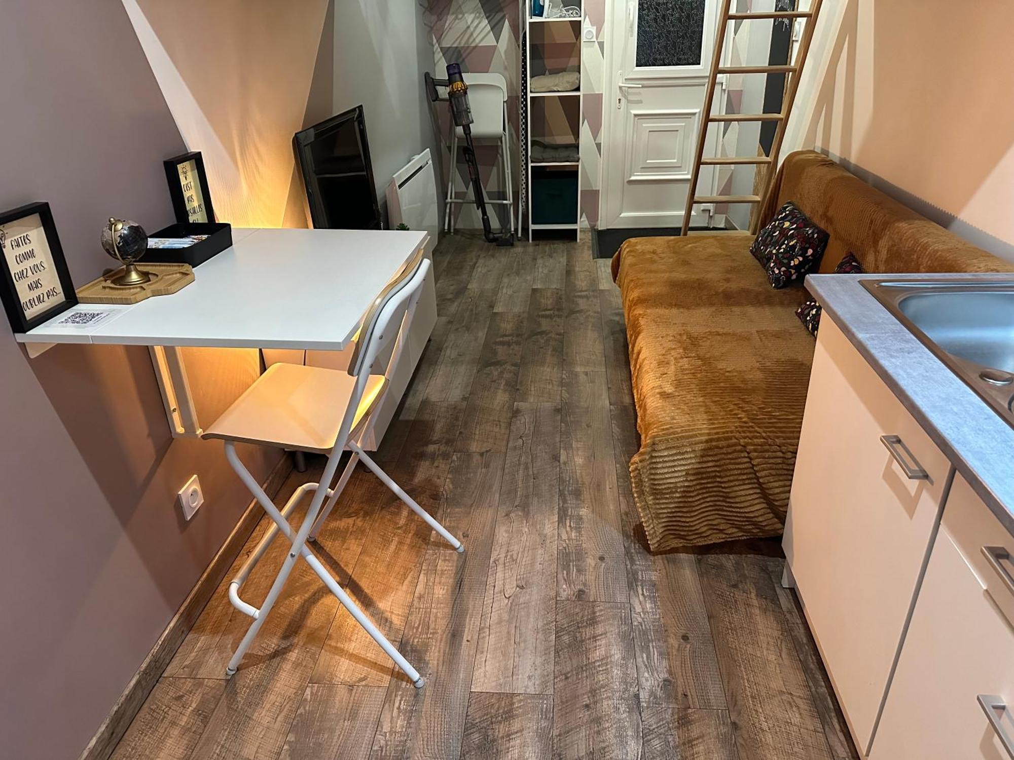La Tiny : Adorable Petit Studio /Parking Gratuit. Angouleme Bagian luar foto